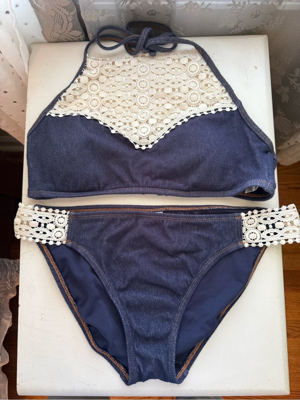 Kenneth Cole Reaction Deep Navy Top with Brown Stitching